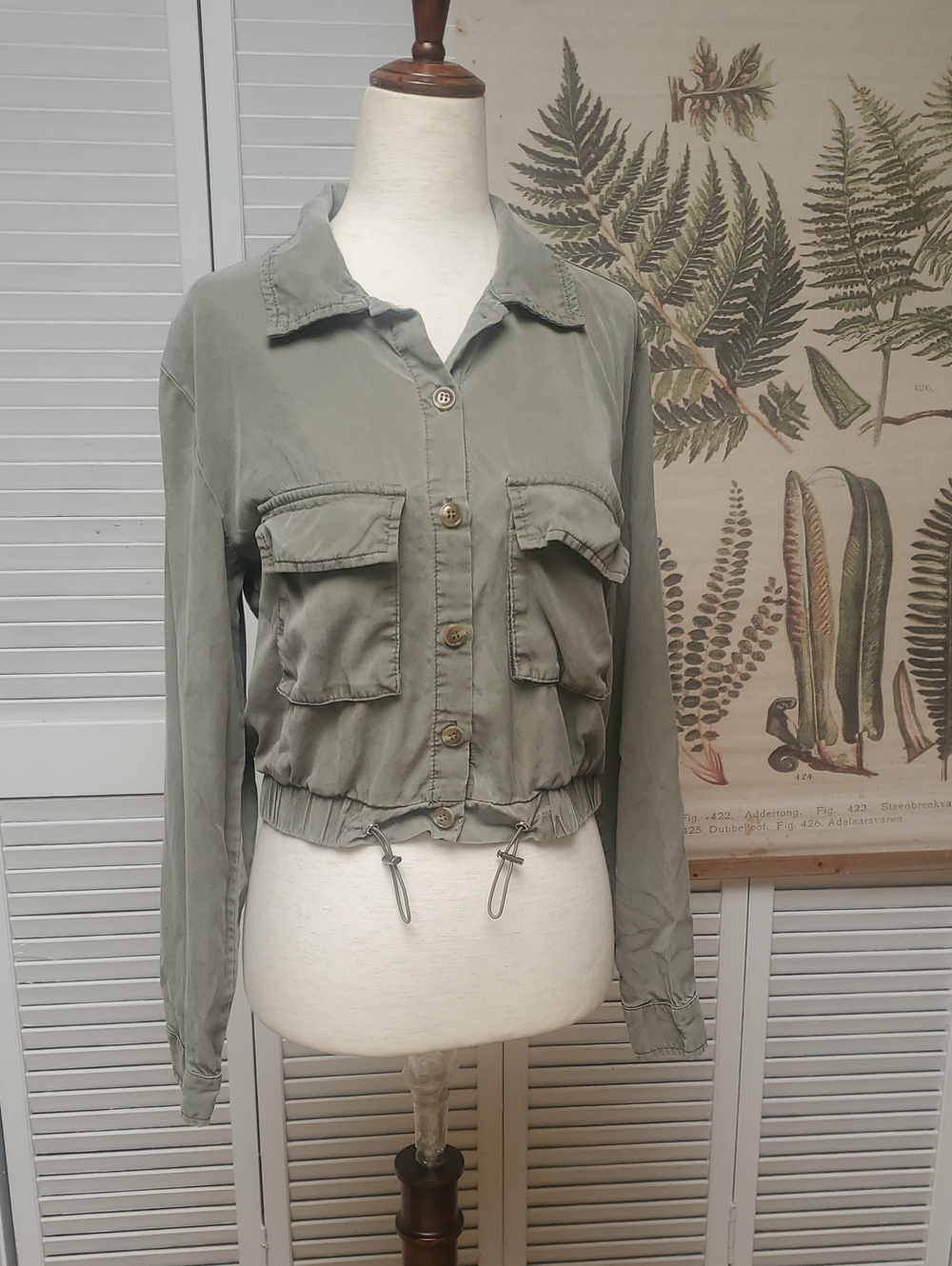 Lulu's Olive Green Cropped Utility Jacket